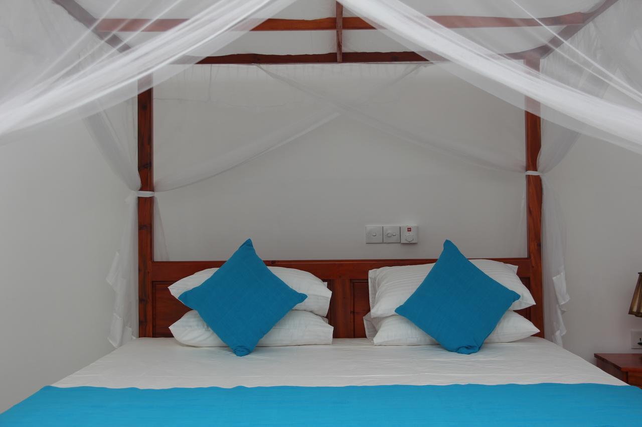 Savenrose Beach Villa Matara Ngoại thất bức ảnh