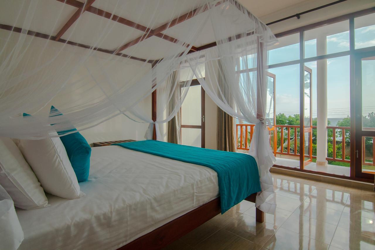 Savenrose Beach Villa Matara Ngoại thất bức ảnh